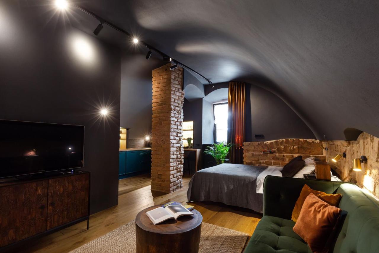 #Stayhere - Historic Vilnius Old Town Chic Studio Luaran gambar