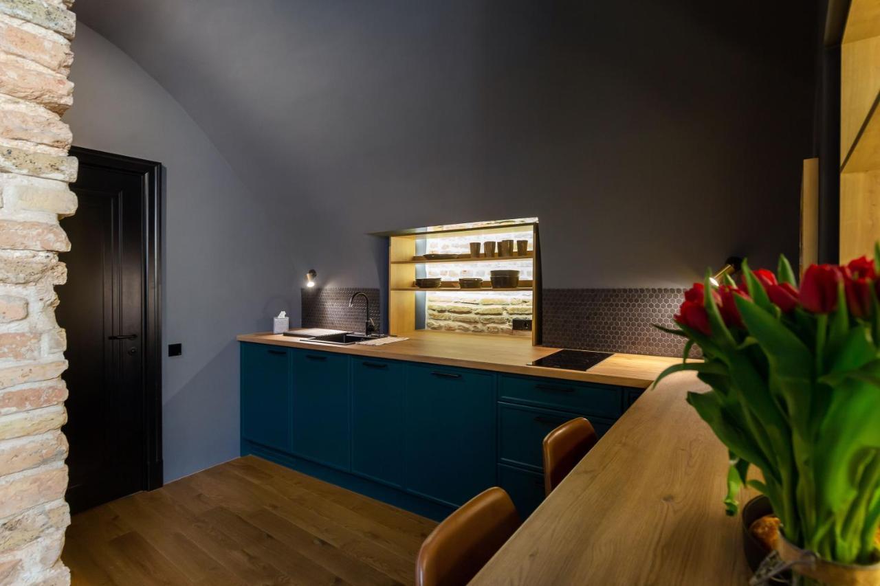 #Stayhere - Historic Vilnius Old Town Chic Studio Luaran gambar