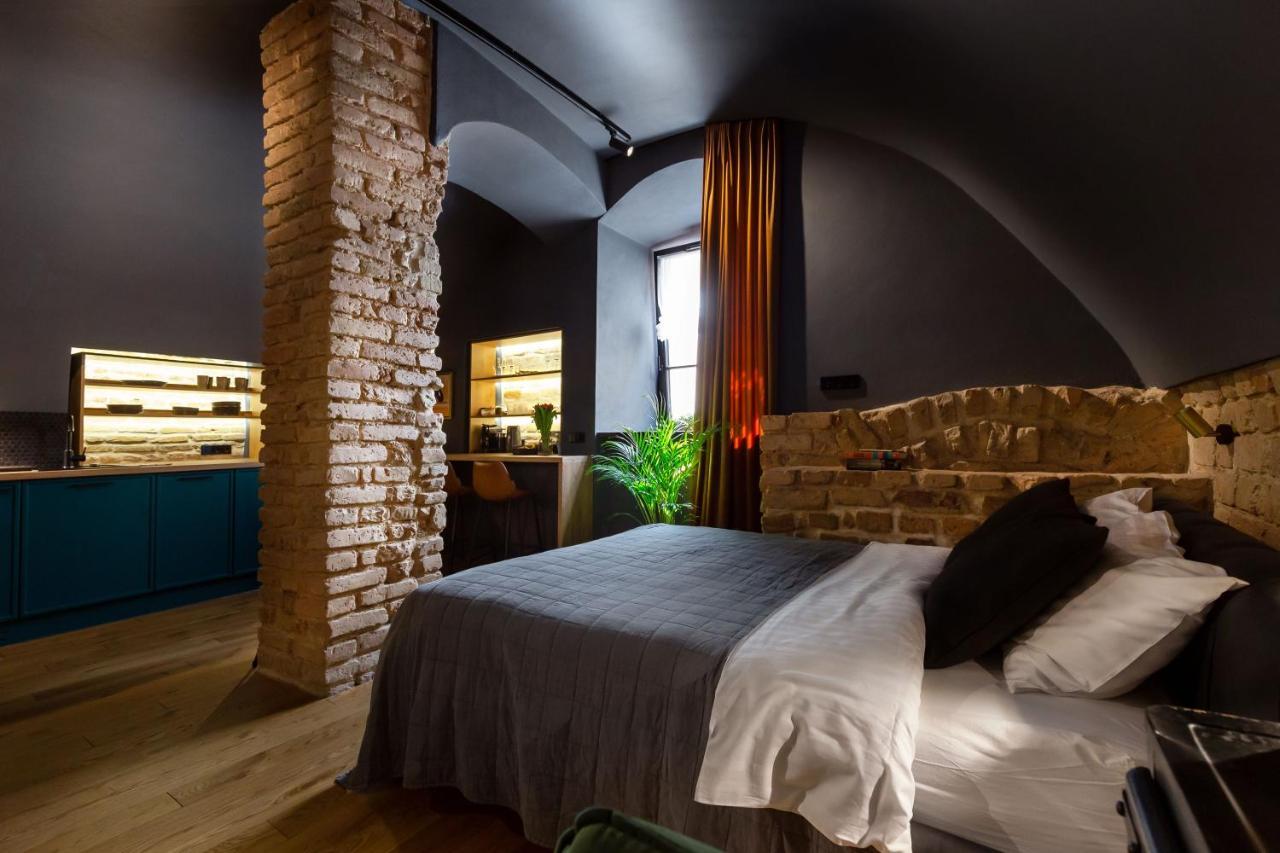 #Stayhere - Historic Vilnius Old Town Chic Studio Luaran gambar