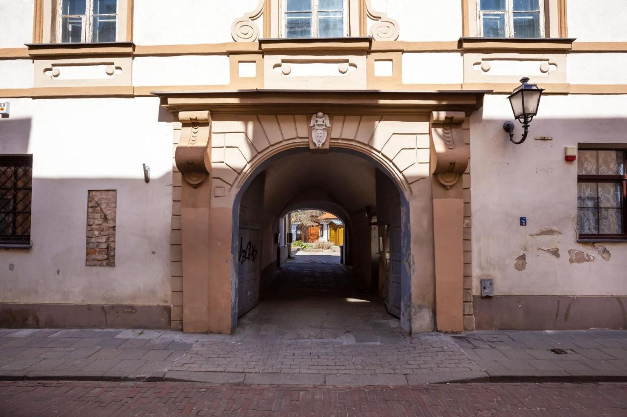 #Stayhere - Historic Vilnius Old Town Chic Studio Luaran gambar